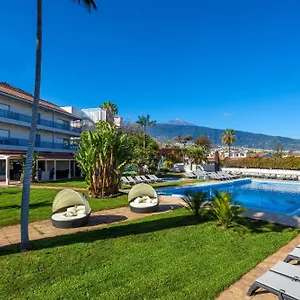 O7 Tenerife Hotel